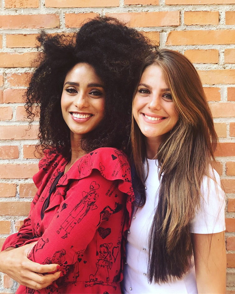 Ketty Fresneda and Marta Verona, from Madrid, the winner of the contest’s first place. They have stayed great friends.